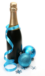 香槟和新年的装饰品
