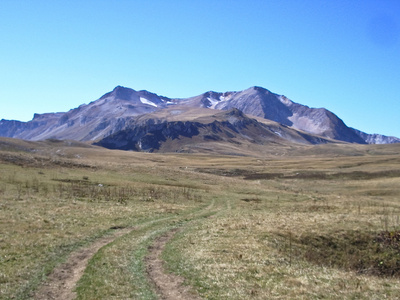 野山高加索