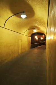 行人隧道