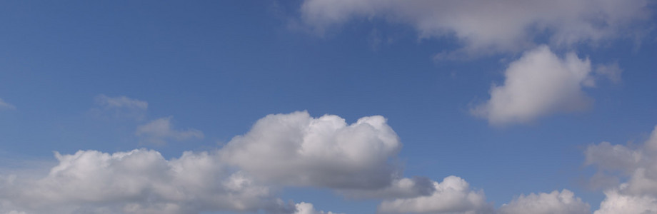 蓝蓝的天空全景