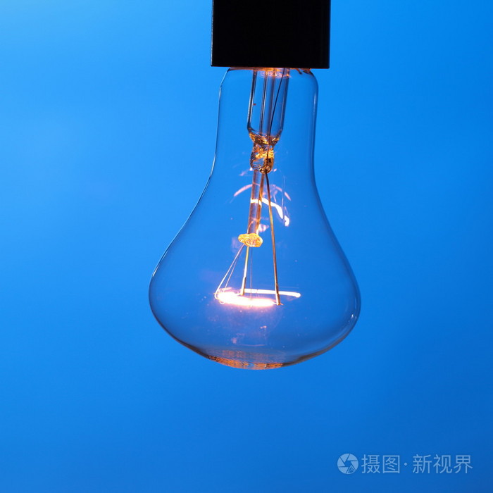灯泡上蓝色
