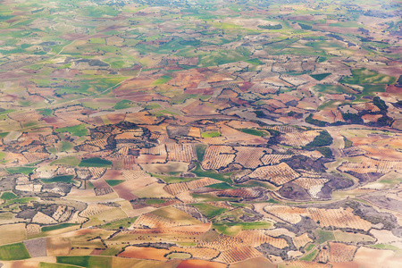 空中的农村和马德里周边的字段图片