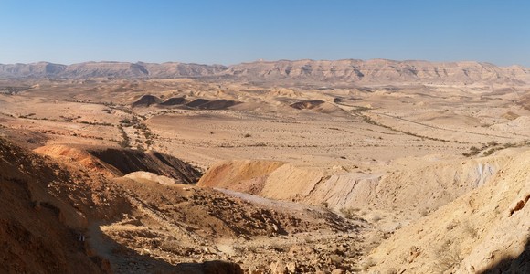 内盖夫沙漠大坑 Makhtesh 加多尔