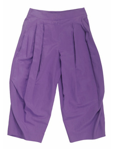紫罗兰色短裤