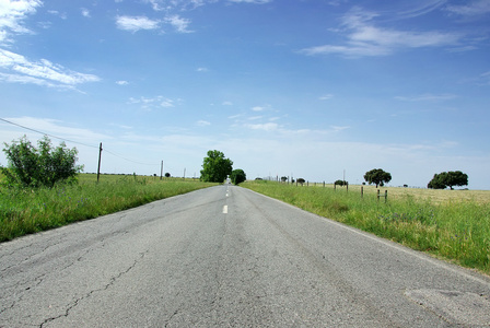 在葡萄牙 alentejo 地区道路