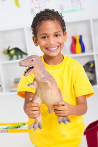 学龄前孩子玩的恐龙