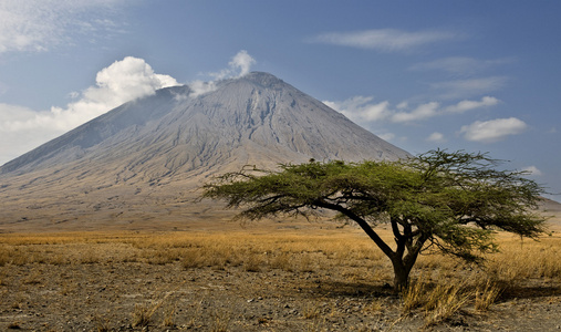 tanzani 火山，ol 伦伦，坦桑尼亚非洲
