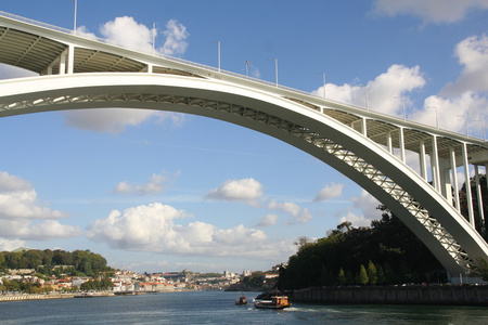 Arrbida bridge