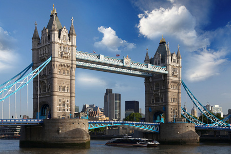 著名的伦敦塔桥，伦敦英国