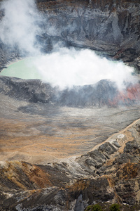 波阿斯火山2012