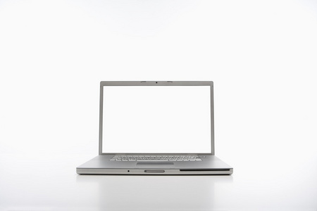 白色的笔记本电脑