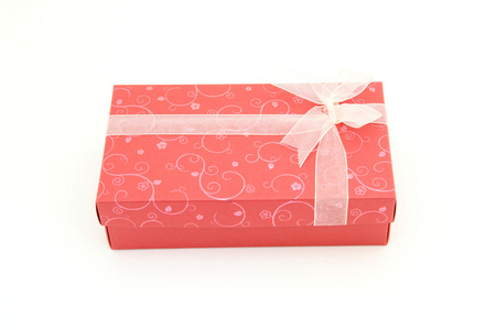 孤立的红色节日礼品盒