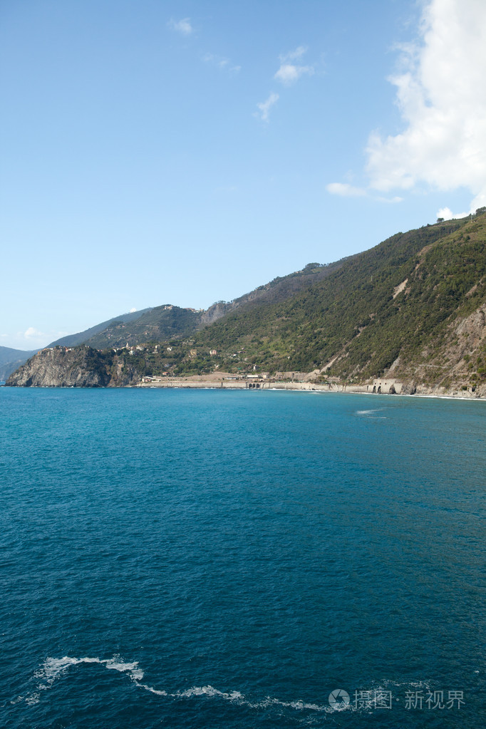 渔村的风景如画的海岸线