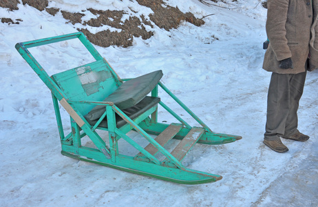 雪爬犁木制爬犁照片