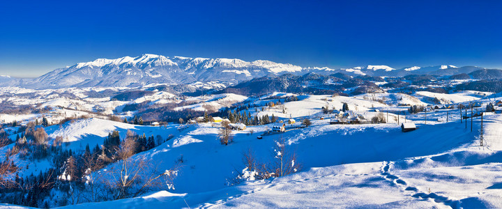 在罗马尼亚 bucegi 山景观全景