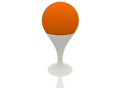 白色杯子与橙色的球