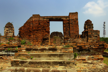古代寺庙的废墟