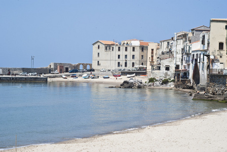 cefalu.sicily 的海滩