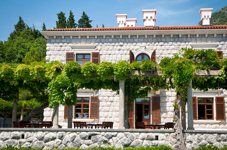传统亚得里亚海房子在黑山