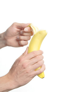 手打开一个香蕉