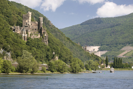 城堡reichenstein莱茵河中游河谷