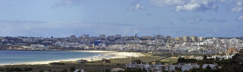 在从葡萄牙 southcoast 鲁兹全景