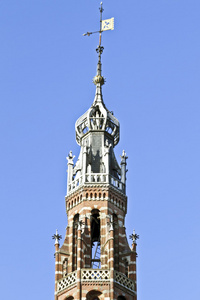 在荷兰阿姆斯特丹的中世纪塔麦格纳广场