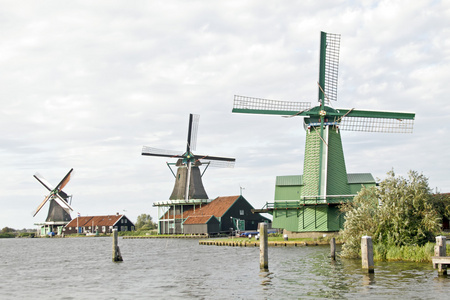 在 zaanse schans 荷兰风车