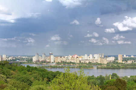 基辅第聂伯河河上 ukraine.view