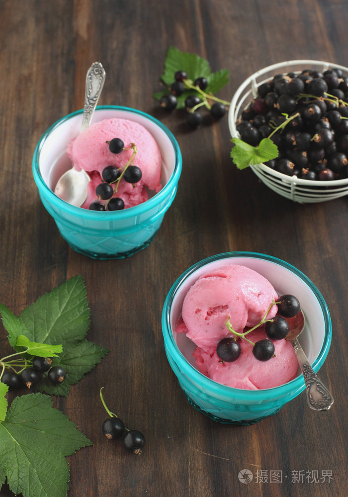 黑醋栗冰激淋jpg
