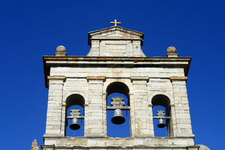 教堂的钟塔