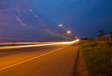 光的道路上