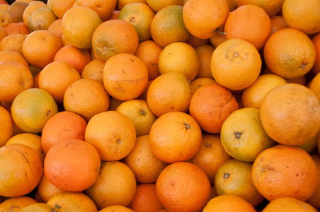 大量的橙子