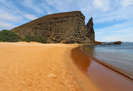 顶尖岩从巴托洛梅岛，galapag 上海滩