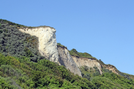 海滩悬崖