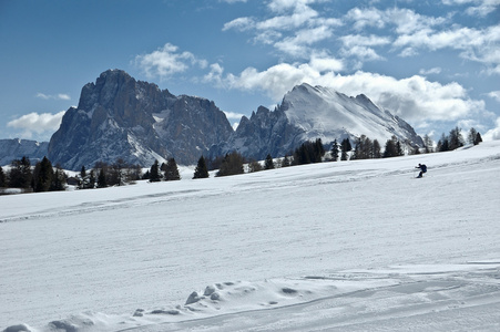 意大利多洛米蒂山滑雪坡