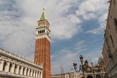 圣马克钟楼钟楼 di san marco 在意大利，st 的钟楼标志着大教堂在威尼斯，意大利