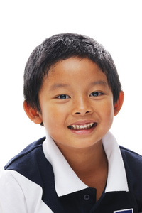 菲律宾男孩微笑