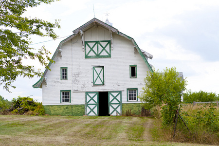 ポート与在法国的老房子村与在法国的老房子村冬日小屋农村风景与农场