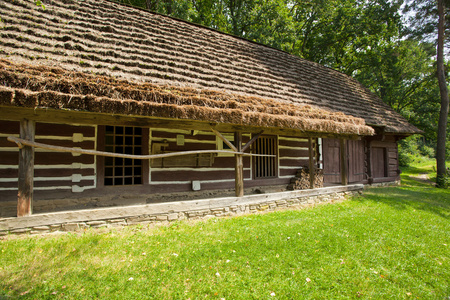 传统的木房子