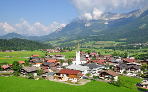 ellmau 是靠 kaiser tirol 奥地利