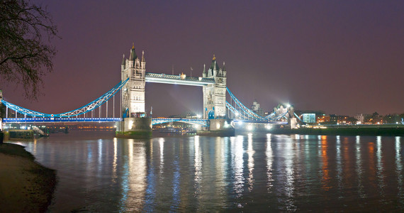 塔桥，伦敦英国