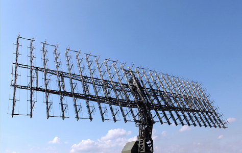 网格的小天线收集大军用雷达军用雷达天线的对象的探测和测距军用雷达