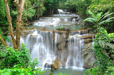 许 mea 卡敏瀑布，kanchanabury 泰国