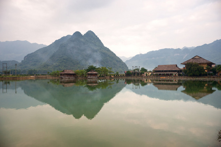 在清迈洲谷，越南北部的美丽全景