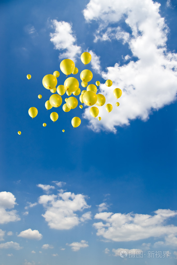 在天空的气球