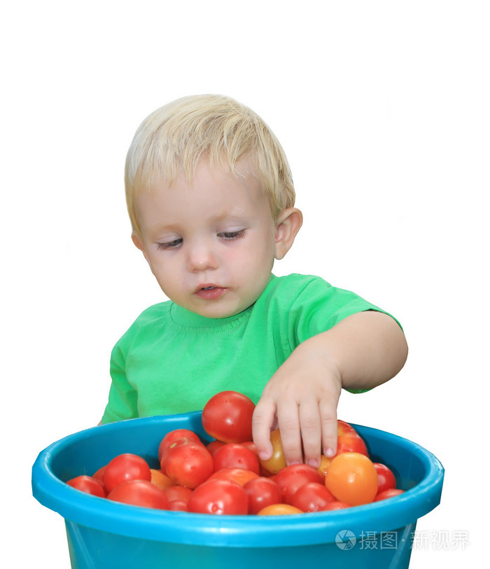 孩子要吃西红柿