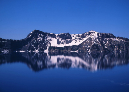 火山口湖