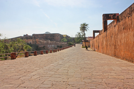 斋格尔古堡附近斋浦尔是印度最壮观堡垒之一