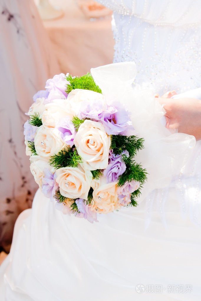 婚礼在新娘的花束
